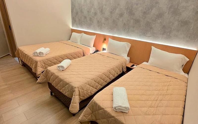 HOSPEDAGEM HOTEL J&Q