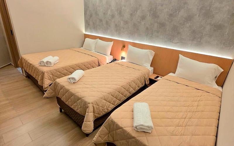 HOSPEDAGEM HOTEL J&Q